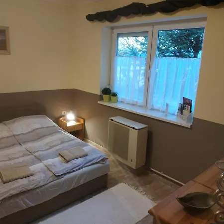 Apartamento Cseresznyés Ház *