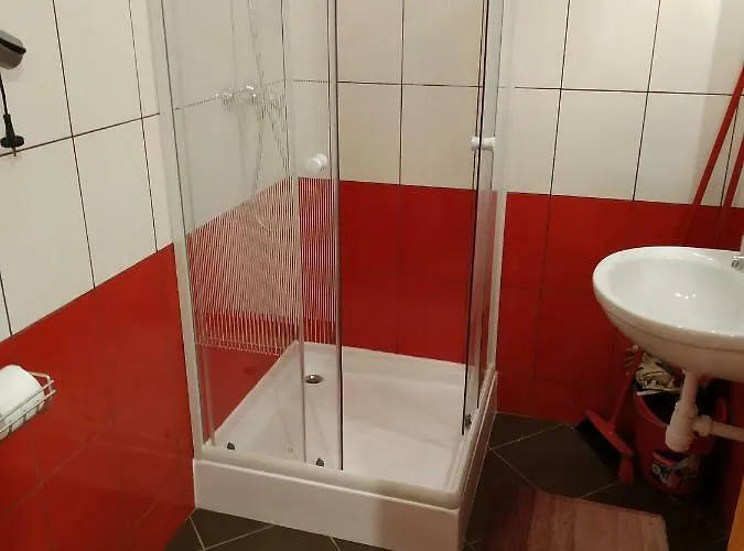 Apartament Cseresznyes Haz Lipót